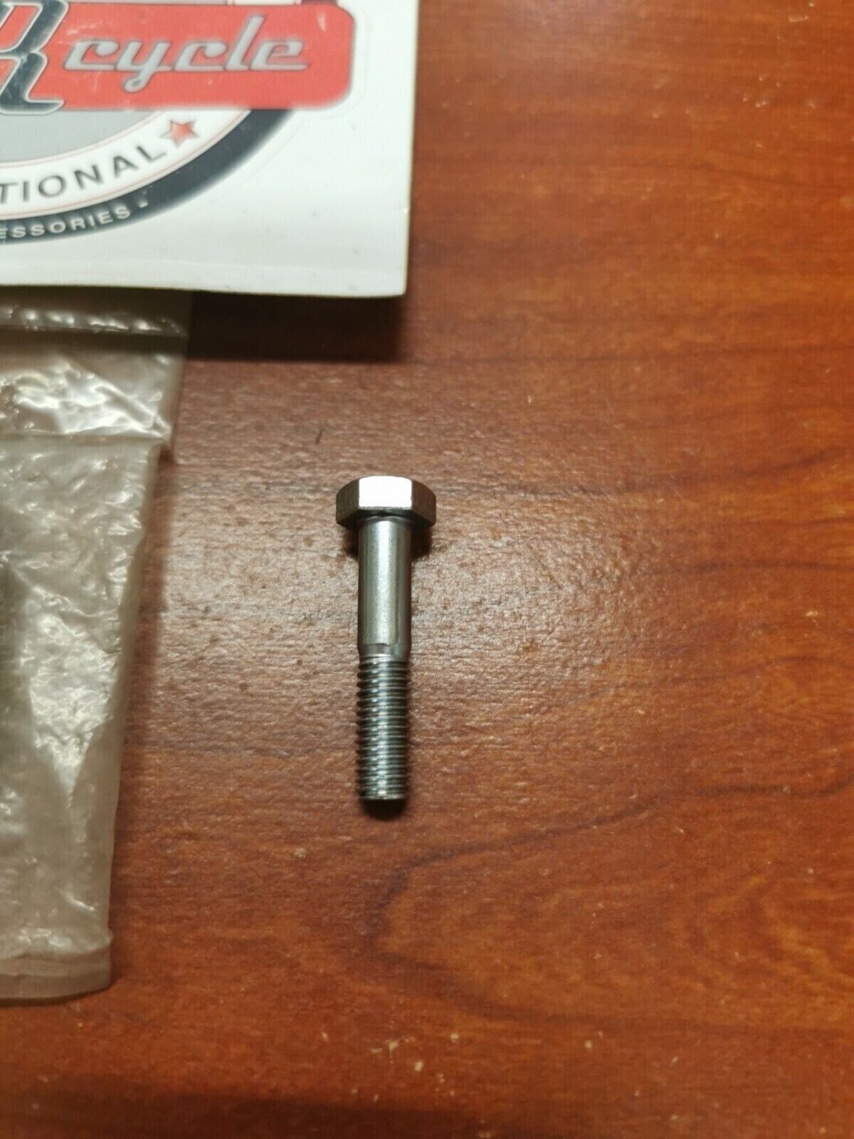 NOS YAMAHA YS828 YS624 YT6800 YT5700 BOLT 90101-06278-00 Y72