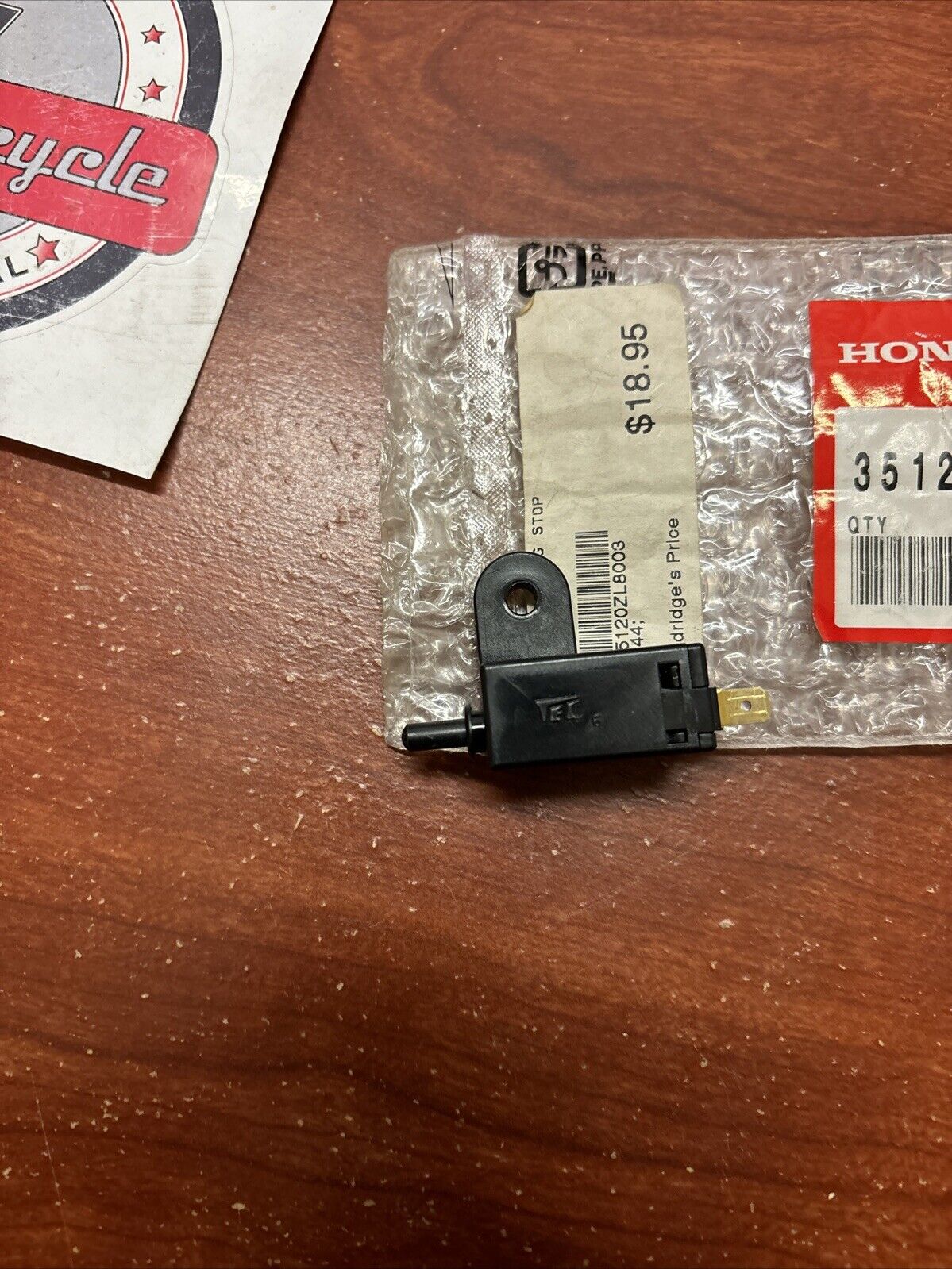 NOS Honda GC135 GC160 GC190 GCV135 GCV160 ENGINE STOP SWITCH 35120-ZL8-003 H185