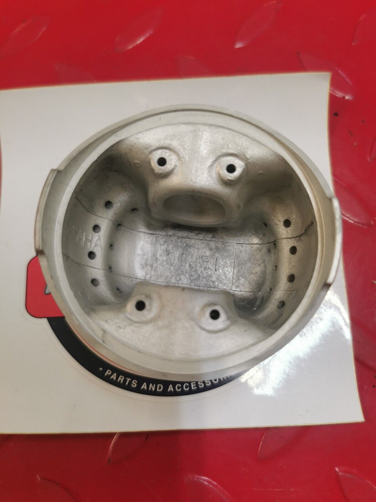 NOS Yamaha FZ750 PISTON (0.50MM O/S) 1AE-11636-00-00 Y17