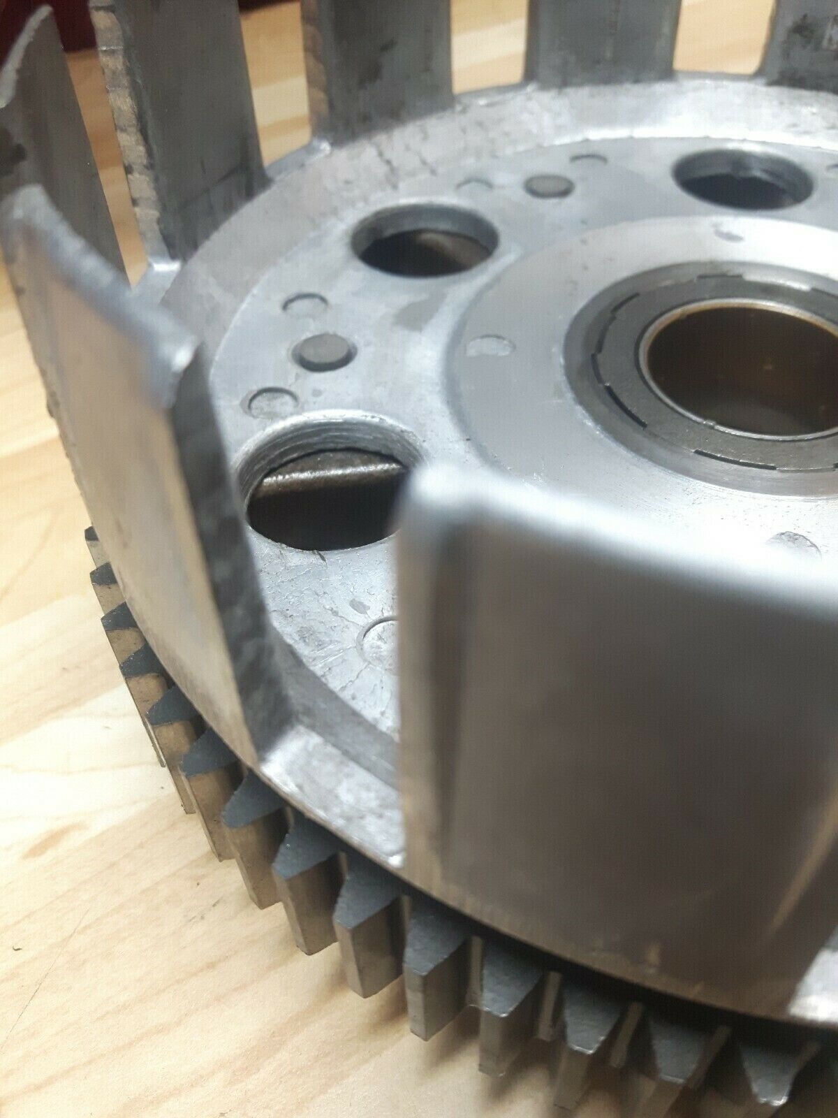 Honda XL250 1974 clutch basker outer center hub pressure plate 22100-356-000