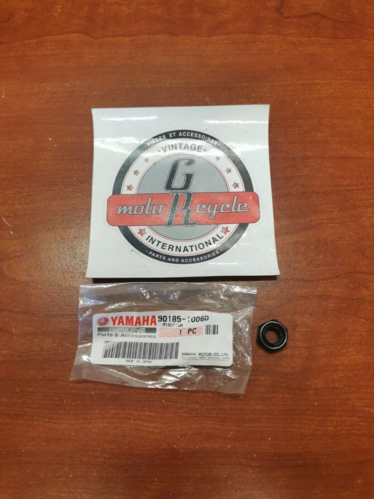 NOS Yamaha XV17 XV1700 XT500 TT500 SR400 SELF-LOCKING NUT 90185-10060-00 Y81