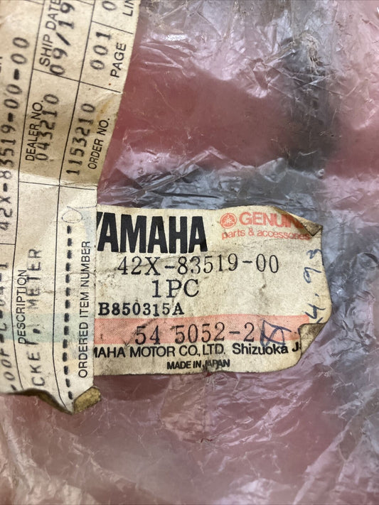 NOS Yamaha XV1100 XV1000 XV700 VIRAGO BRACKET METER 42X-83519-00-00 Y16