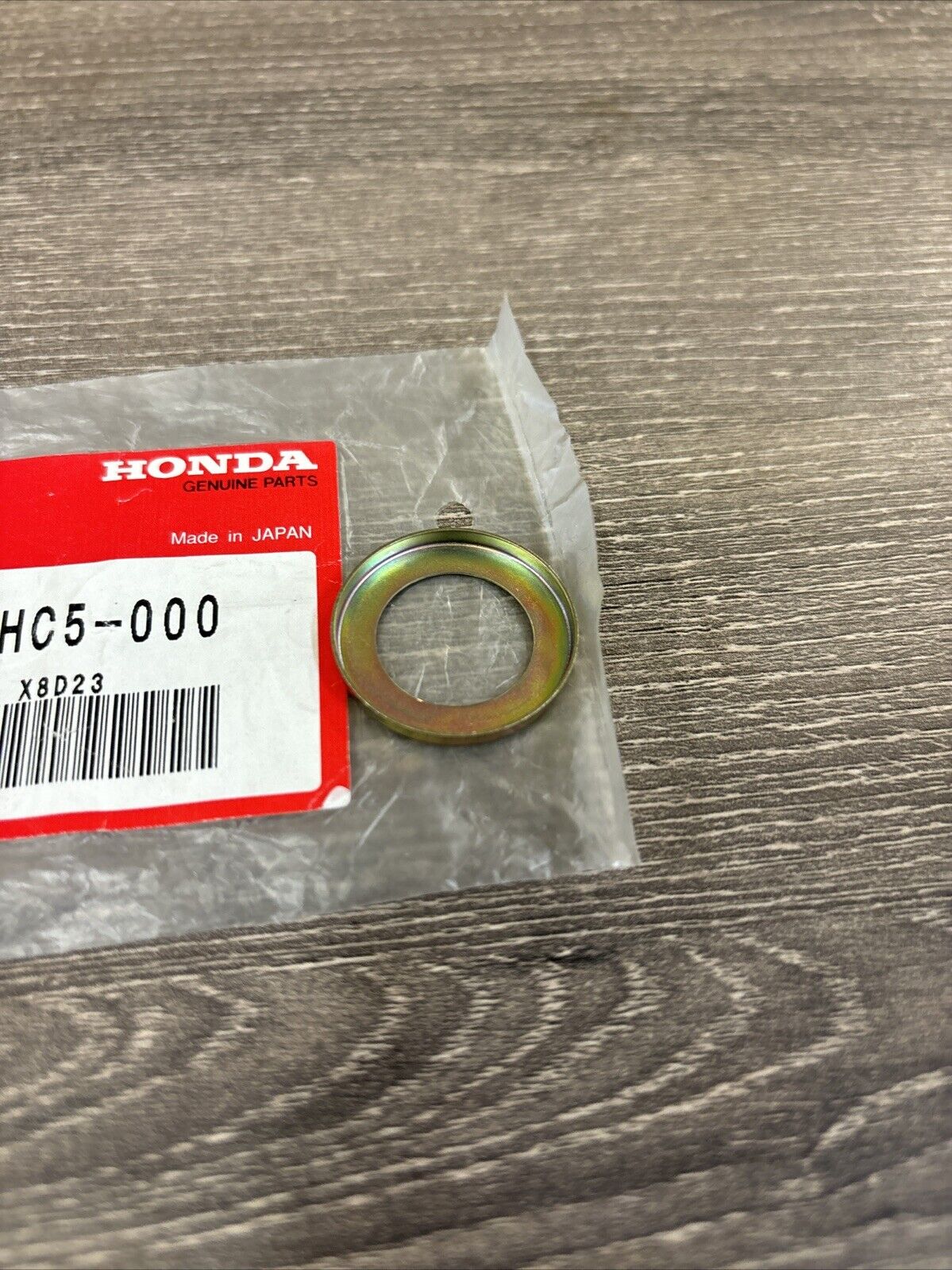 NOS Honda 1988 - 2000 TRX300FW LOCK WASHER 18MM 90401-HC5-000 H131