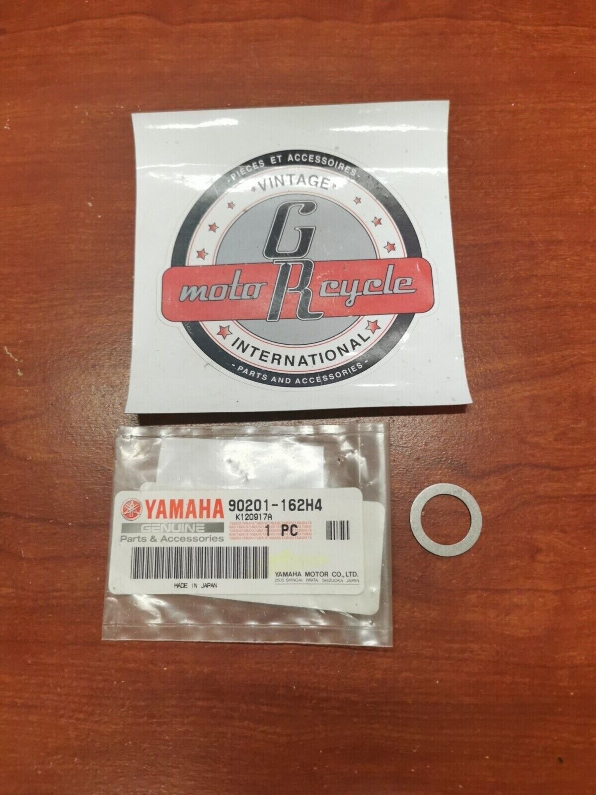 NOS Yamaha CV80 YFM350 YZ250 YZ450 YZ426 WR400 PLATE WASHER 90201-162H4-00 Y82