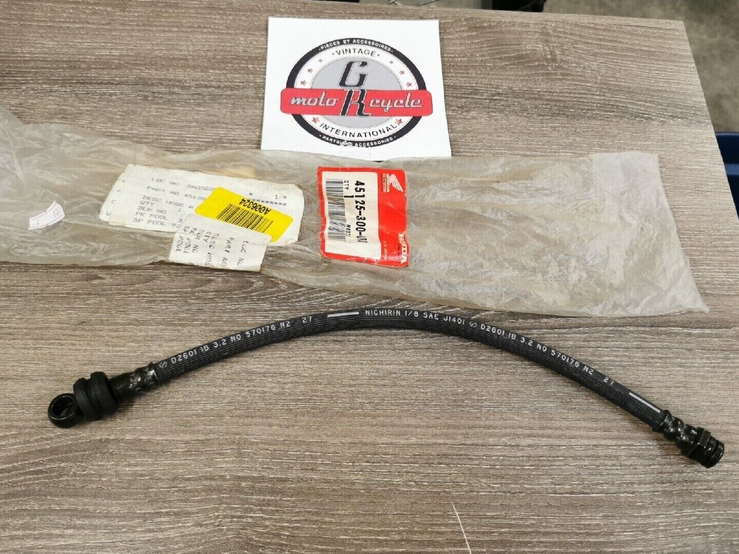 NOS HONDA CB350 CB750 CB500 CB360 CB450  BRAKE HOSE 45125-300-003   H44
