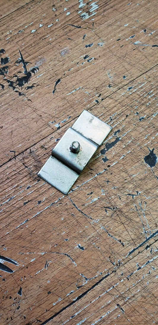 Honda CT125 1977 toolbox tool box mount plate brakcet XL100 XL125