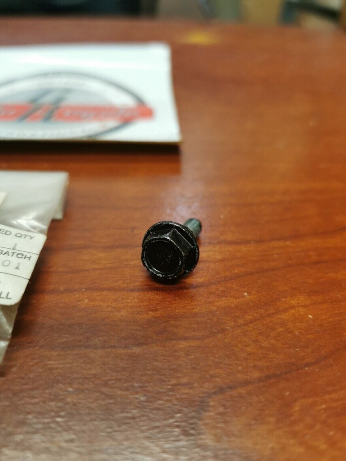 NOS YAMAHA YS624 EF4000 EF5000 YP20 YP30 BOLT 7X9-15768-00-00 Y72