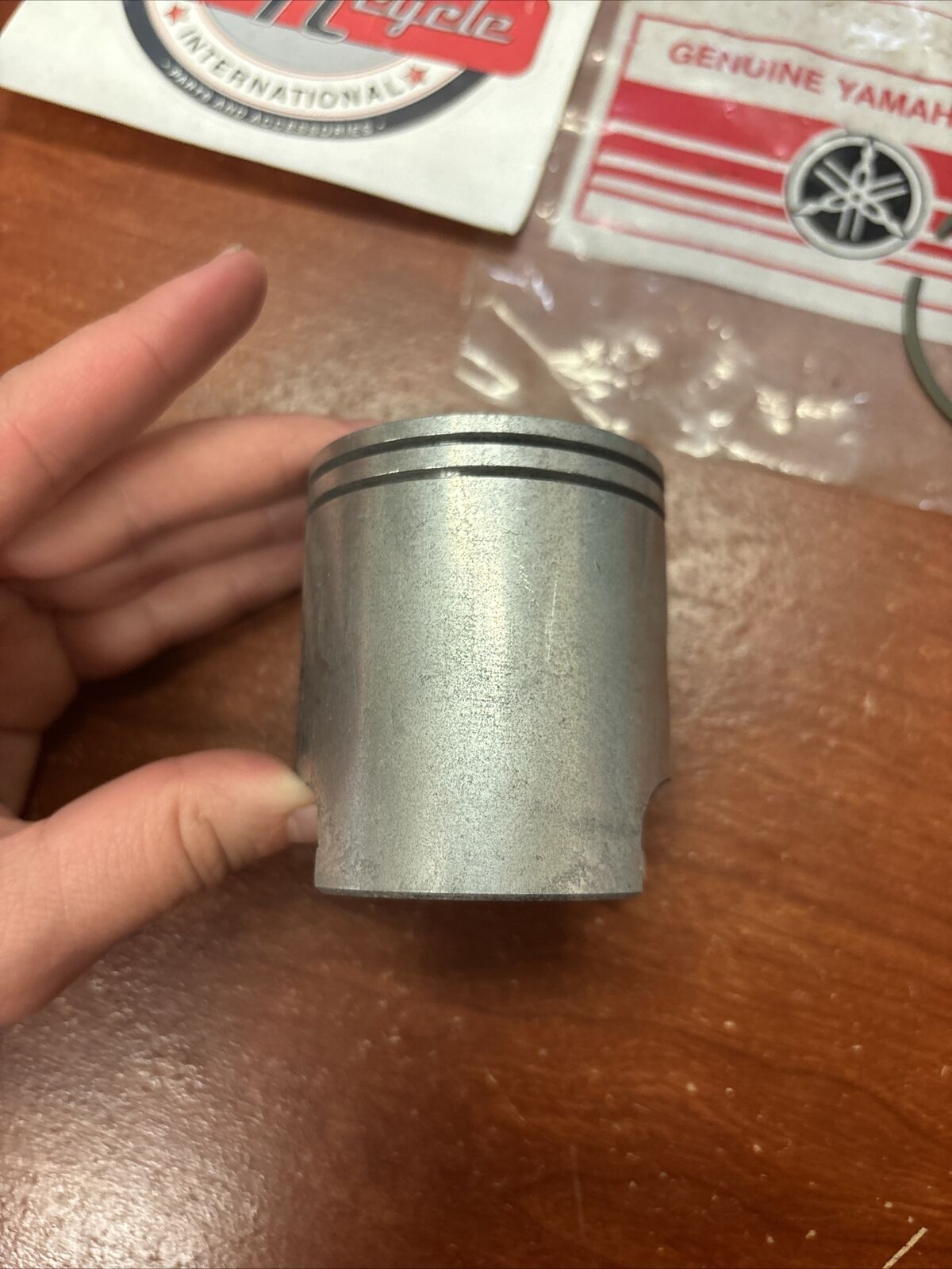 NOS Yamaha PISTON KIT O/S 0.50 NO CIRCLIP 316-11600-20-00 Y175