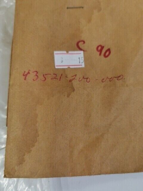 NOS HONDA C90  C95 C92 CA160 CA92 SPRING 43521-200-000 H70