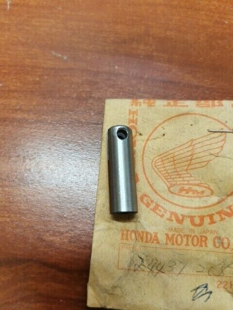 NOS Honda CS92 C92 C95 CA92 CA95 SHIFT DRUM STOPPER ROLLER 24431-205-000 H86