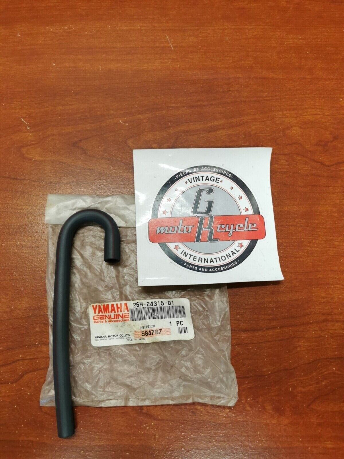 NOS Yamaha XVZ12 XVZ13 PIPE 5 26H-24315-01-00 Y93