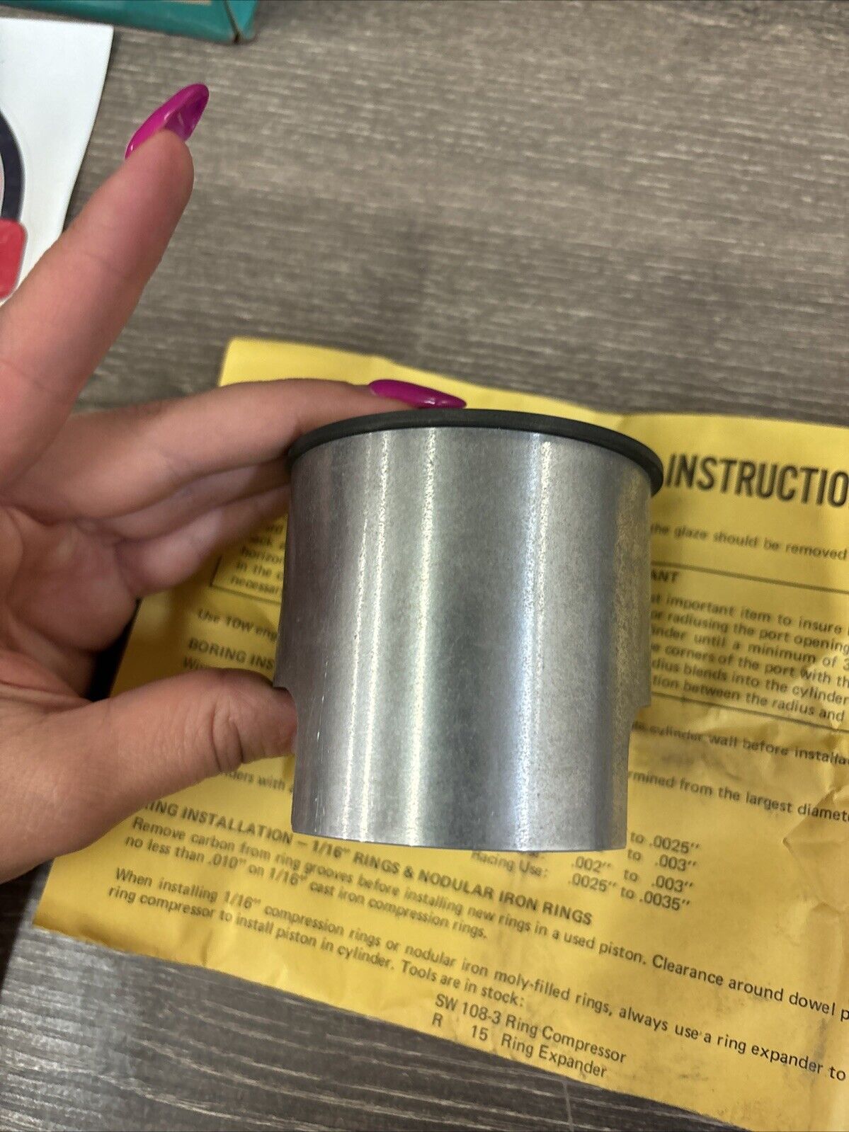 NOS WISECO YAMAHA 1974 1975 YZ250 PISTON STD 224PS J62