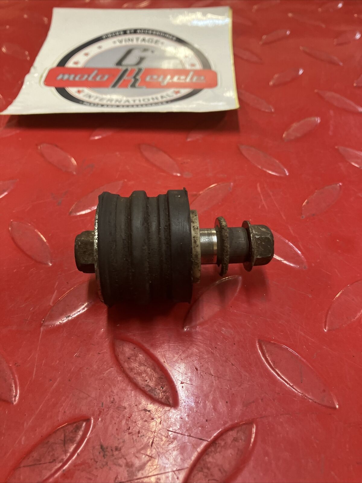 Yamaha DT200 1984 rear swingarm chain roller