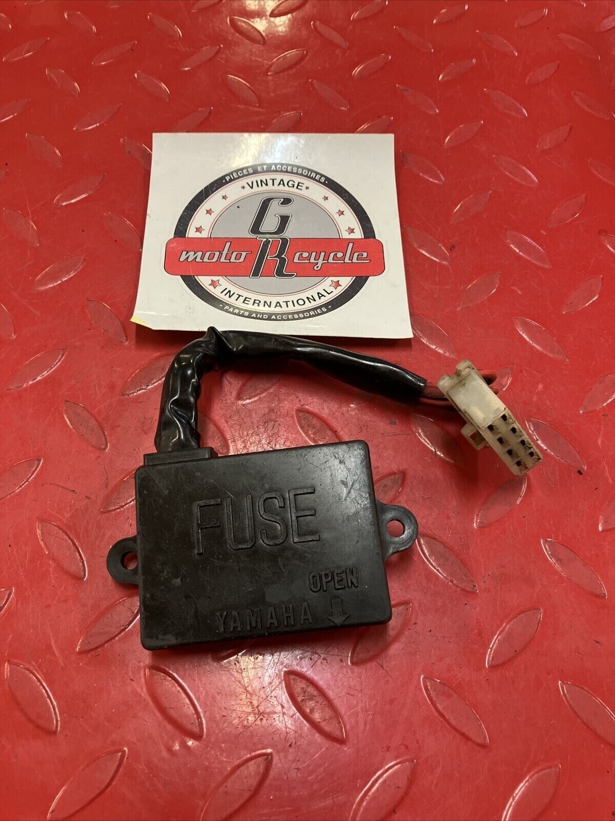 Yamaha RD400 1977 Fuse box 1976 1978 1979 XS750