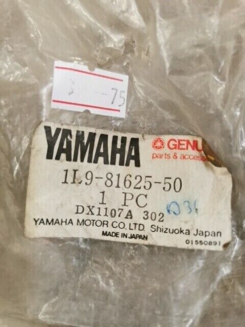 NOS YAMAHA XS250 XS360 XS400  1976 - 1979 CONDENSER 1L9-81625-50-00  Y104
