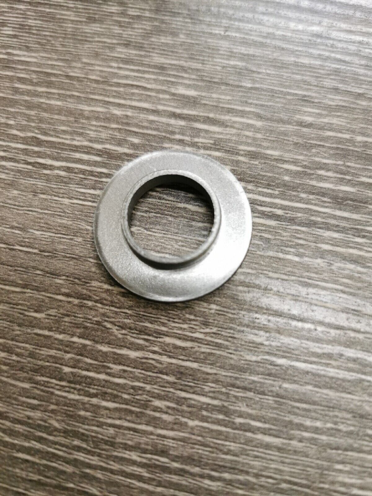 NOS YAMAHA GUIDE FORK SPRING, SEAT SPRING UPPER 1W1-23142-L0-00 Y55