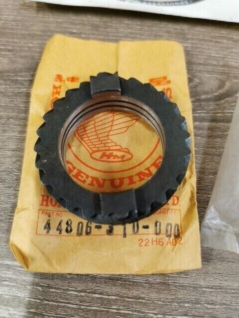NOS HONDA SL350 1969 GEAR SPEEDOMETER 44806-310-000 H76