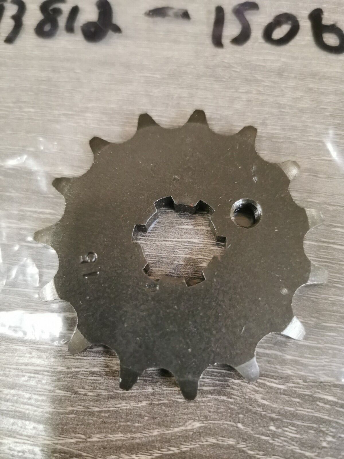 NOS YAMAHA DT100E PW80 LB80 YG5T SPROCKET DRIVE 15T 110-611 J19