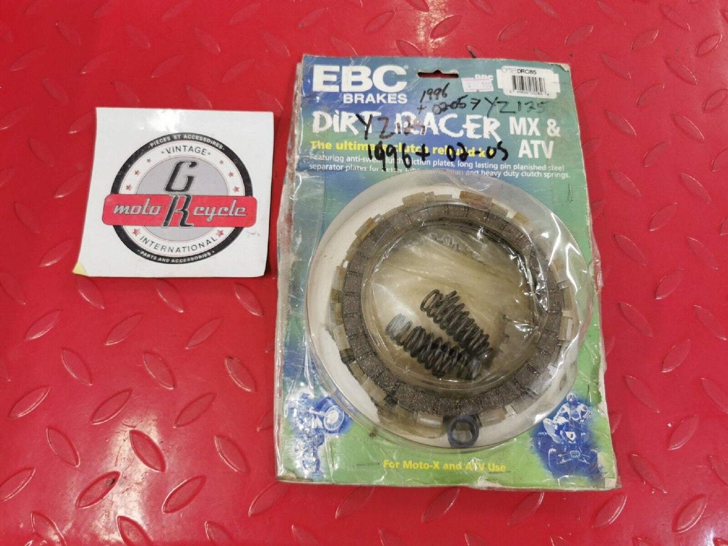 NOS EBC YAMAHA YZ125 1996 2002 -  2005  BRAKES DIRT RACER CLUTCH KIT  DRC85  J12