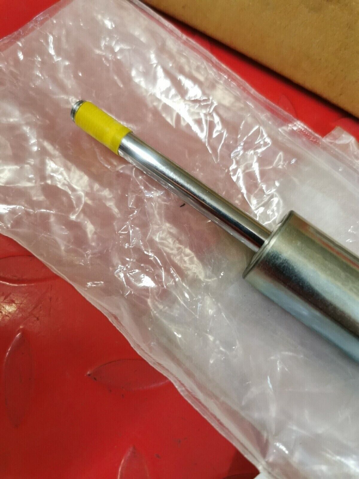 NOS HONDA TRX350 TRX350D 1986 - 1989 SHOCK ABSORBER  RR  52410-HA7-671  H39