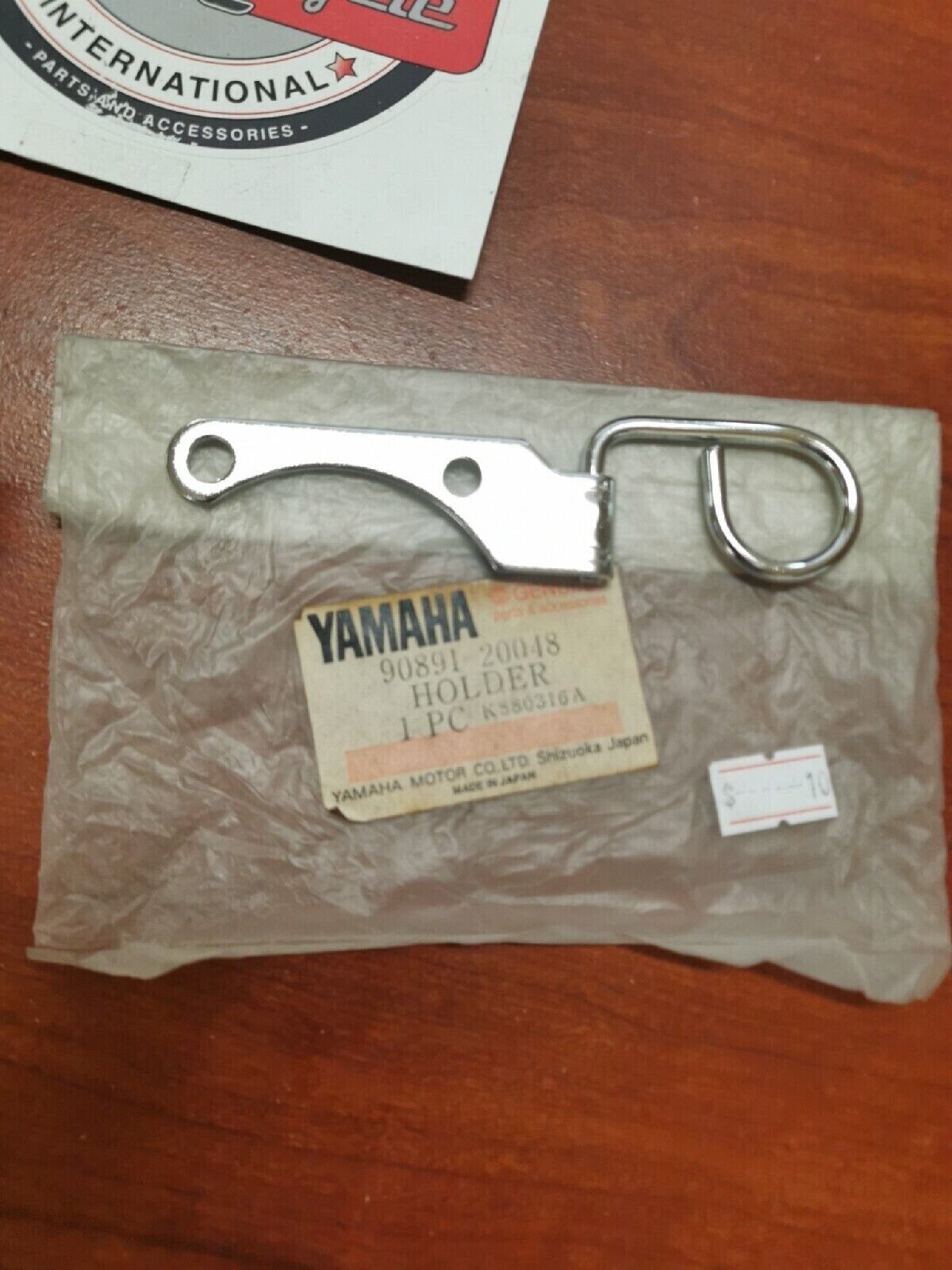 NOS Yamaha FZ600 CABLE HOLDER KIT 90891-20048-00 Y69