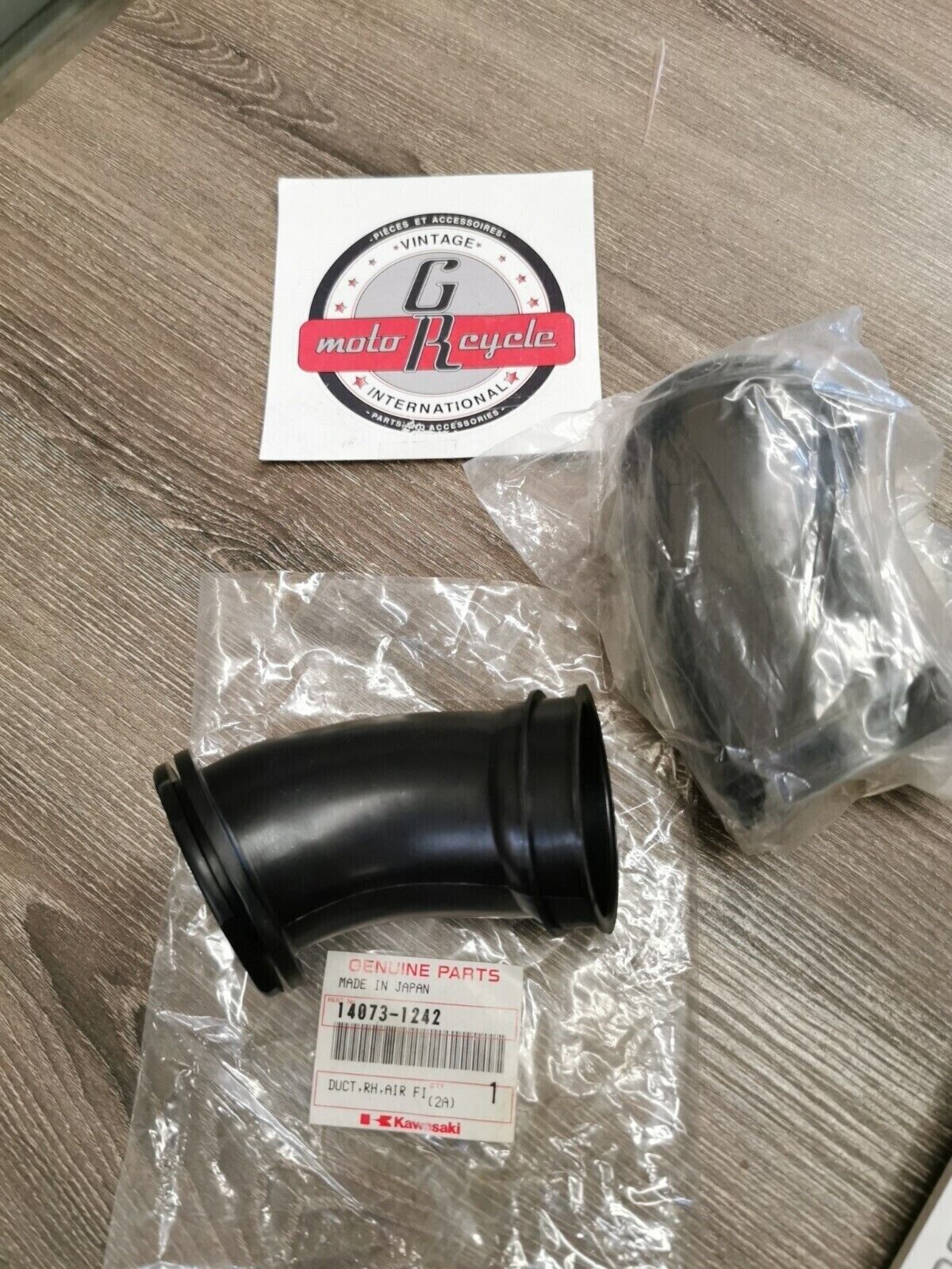 NOS KAWASAKI ZG1200 1986 - 2003 DUCT RH AIR FILTER QTY2  14073-1241 K29