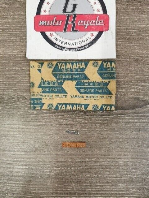NOS YAMAHA EC2000 EC2800 EF2000 YS240TB YS624TM SX500 CLIP 90468-10050-00 Y149