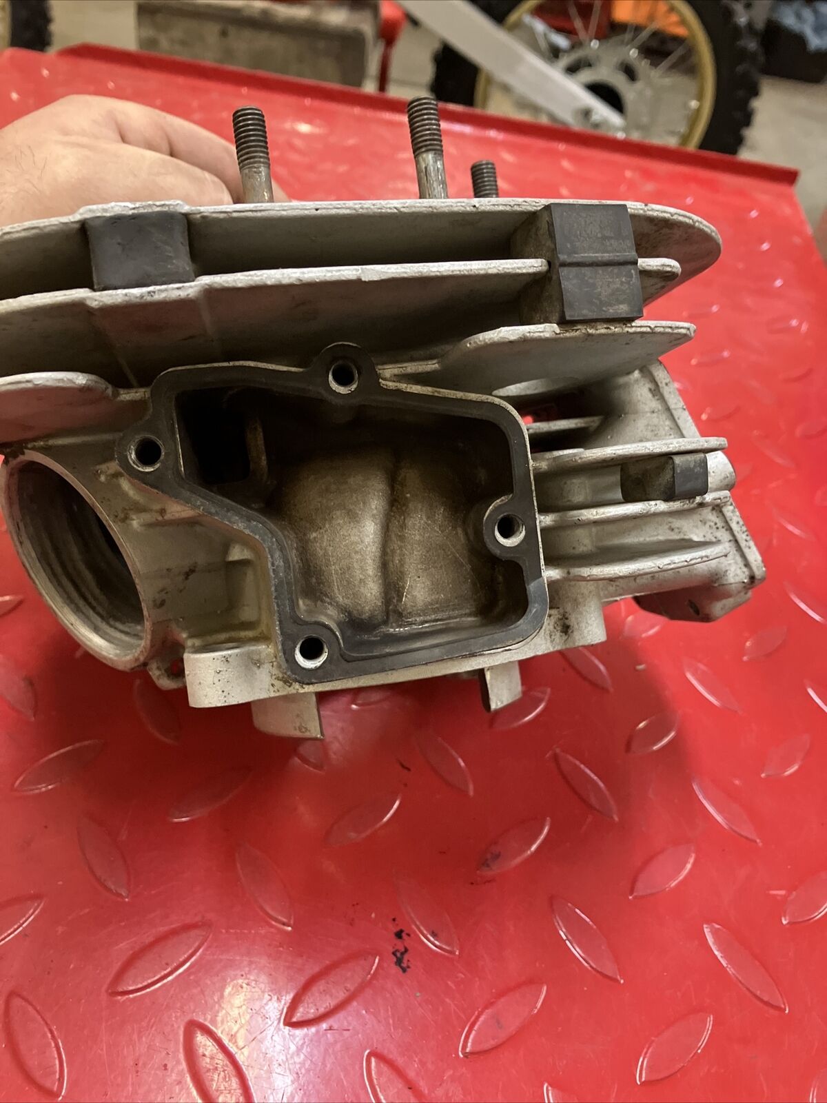 Kawasaki KDX200 1987 cylinder jug barrel 1986