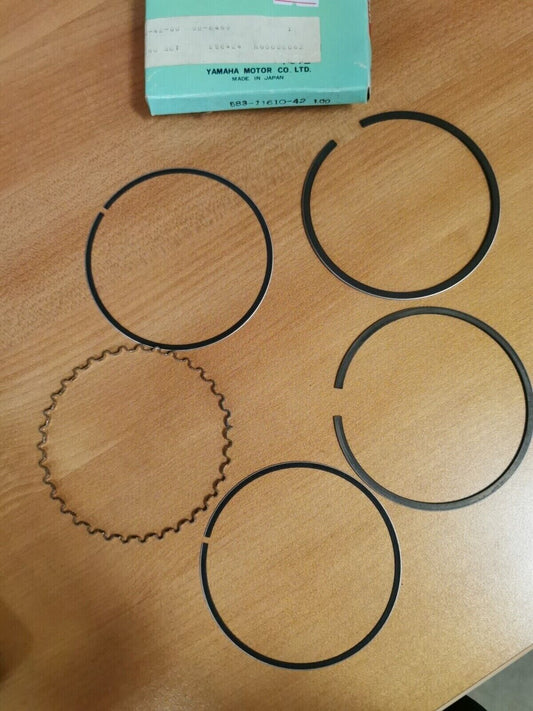 NOS YAMAHA XT500 SR500 1976 -1981   PISTON  RING SET  583-11610-42-00 Y48
