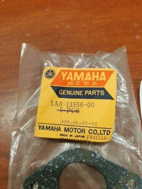 NOS Yamaha XS500 MANIFOLD GASKET 1A8-13556-00-00 SUB 1A8-13556-01-00 Y143