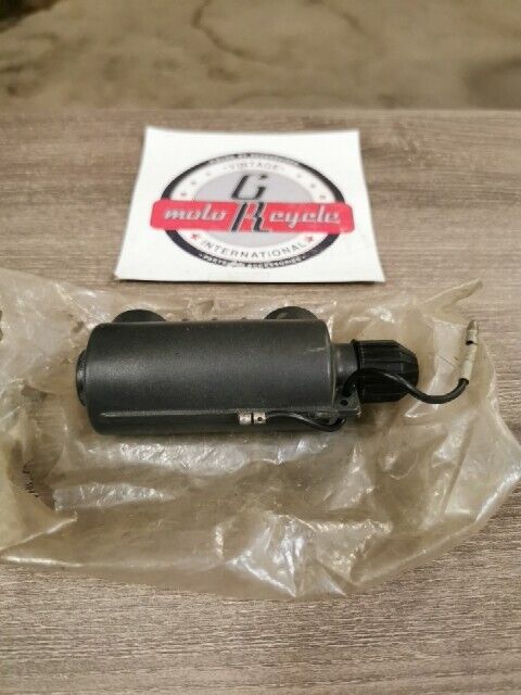 NOS Yamaha JT2 HT1B AT1M HT1 CT1 AT1MX CT1B IGNITION COIL 248-82310-11-00 Y137