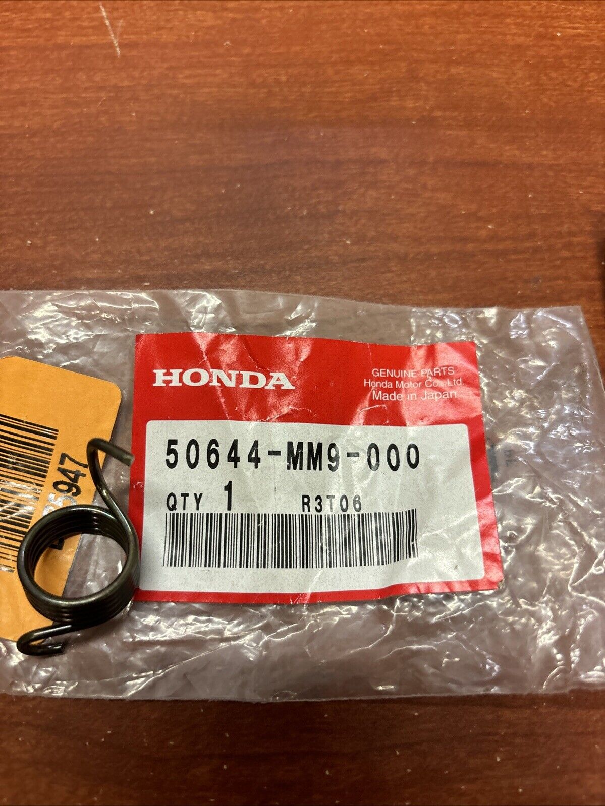 NOS Honda XL600V XL250 XL185S XL175K LEFT STEP RETURN SPRING 50644-MM9-000 H145