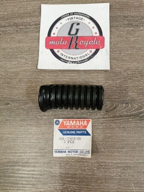 NOS YAMAHA TX500 TX650 TX750 XS500 COVER FOOTREST 341-27423-00-00 Y190
