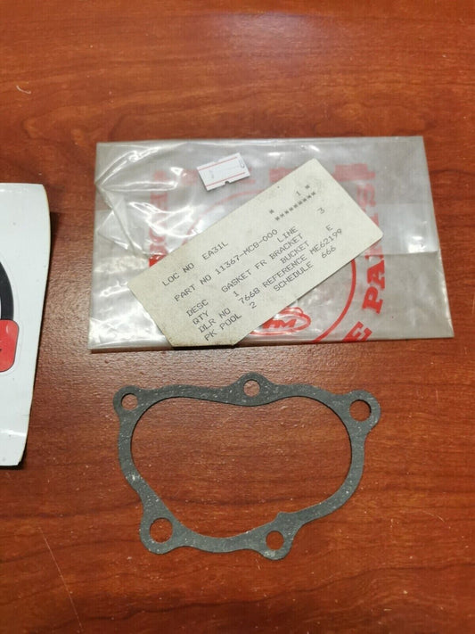 NOS Honda 1982 1983 FT500 FRONT BRACKET GASKET 11367-MC8-000 H67