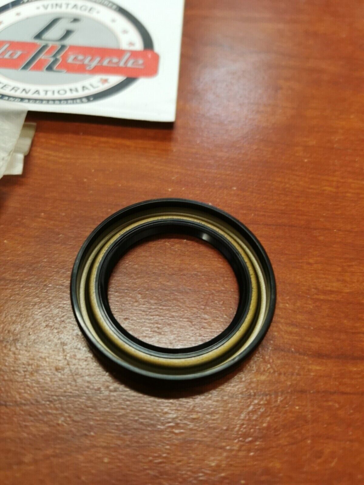 NOS Suzuki LT-4 LT-F4 LT-F250 LT-F300 SUSPENSION ARM DUST SEAL 09283-40019 S20