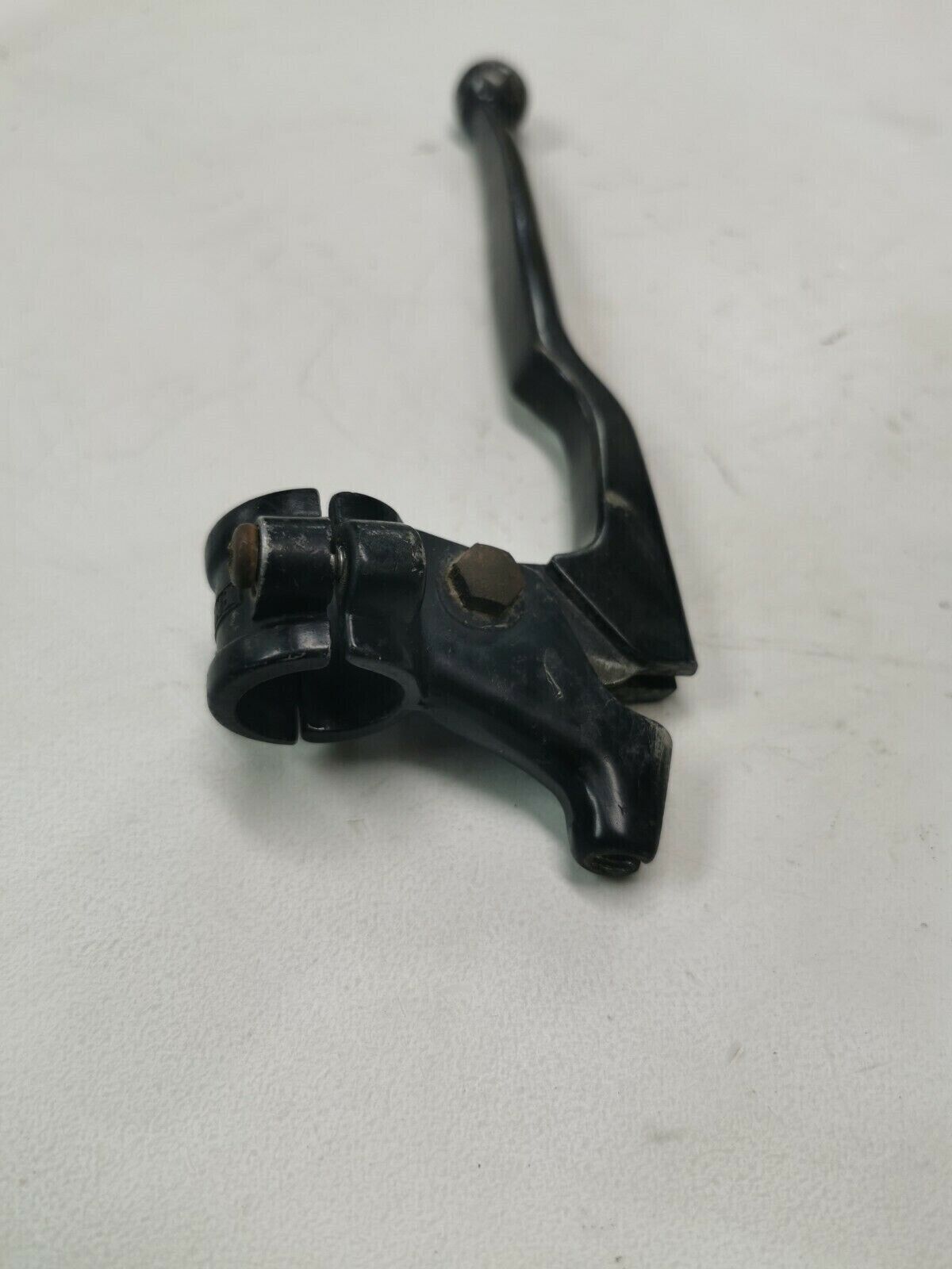 Suzuki RM125 1991 clutch lever perch holder 