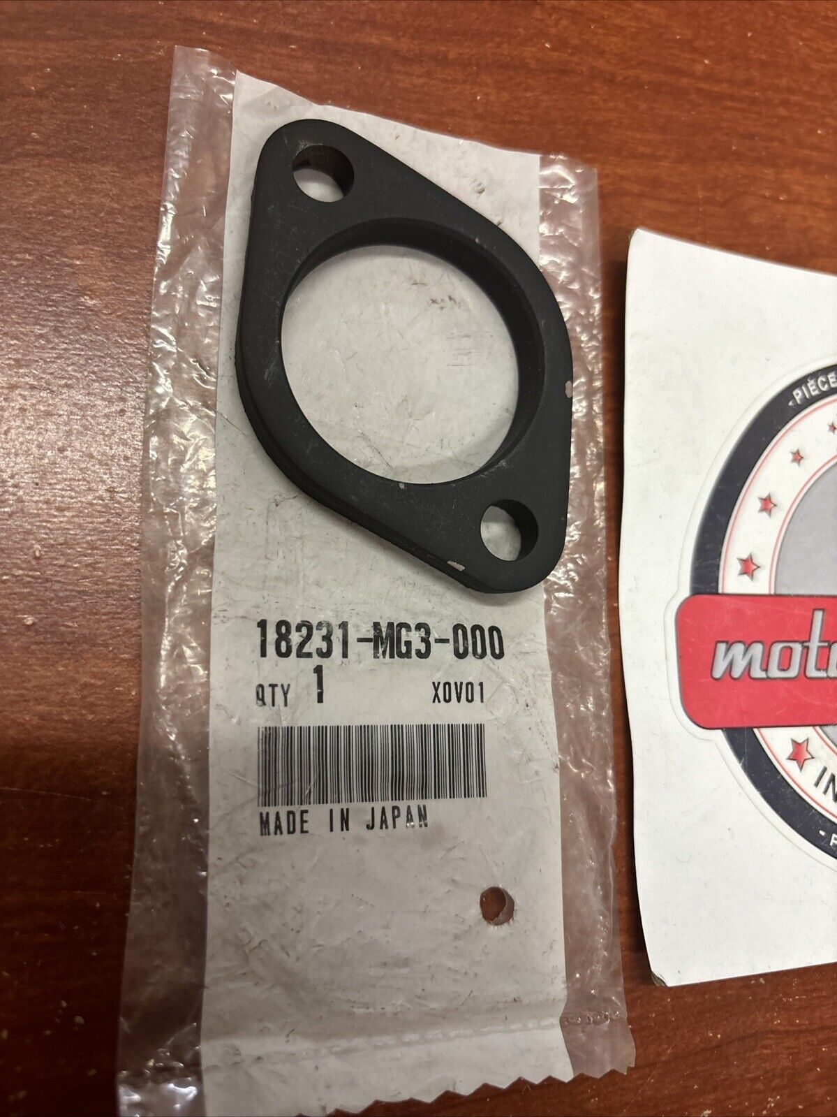 NOS Honda RS600 XL600 XR500R XR600R EXHAUST PIPE JOINT 18231-MG3-000 H144