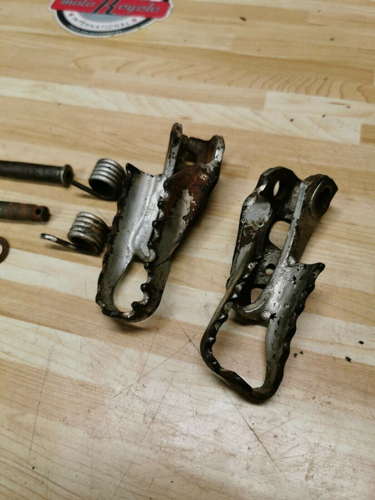 Honda CR250R 1989 left right peg step foot rest CR125R CR500R 50616-ML3-910