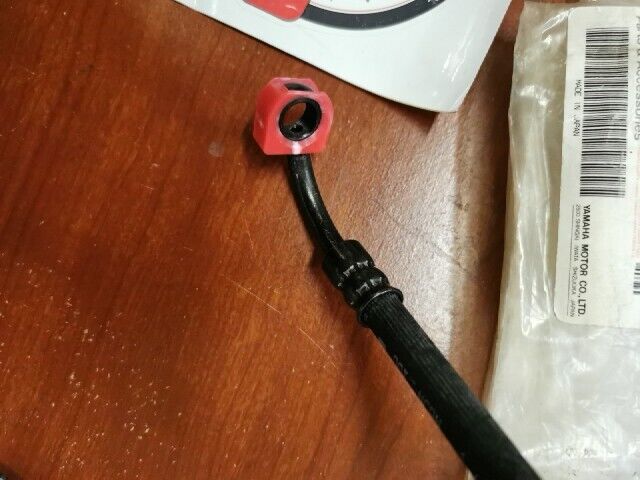 NOS Yamaha XV1700PC XV17PC BRAKE HOSE 5PX-2581J-00-00 Y107