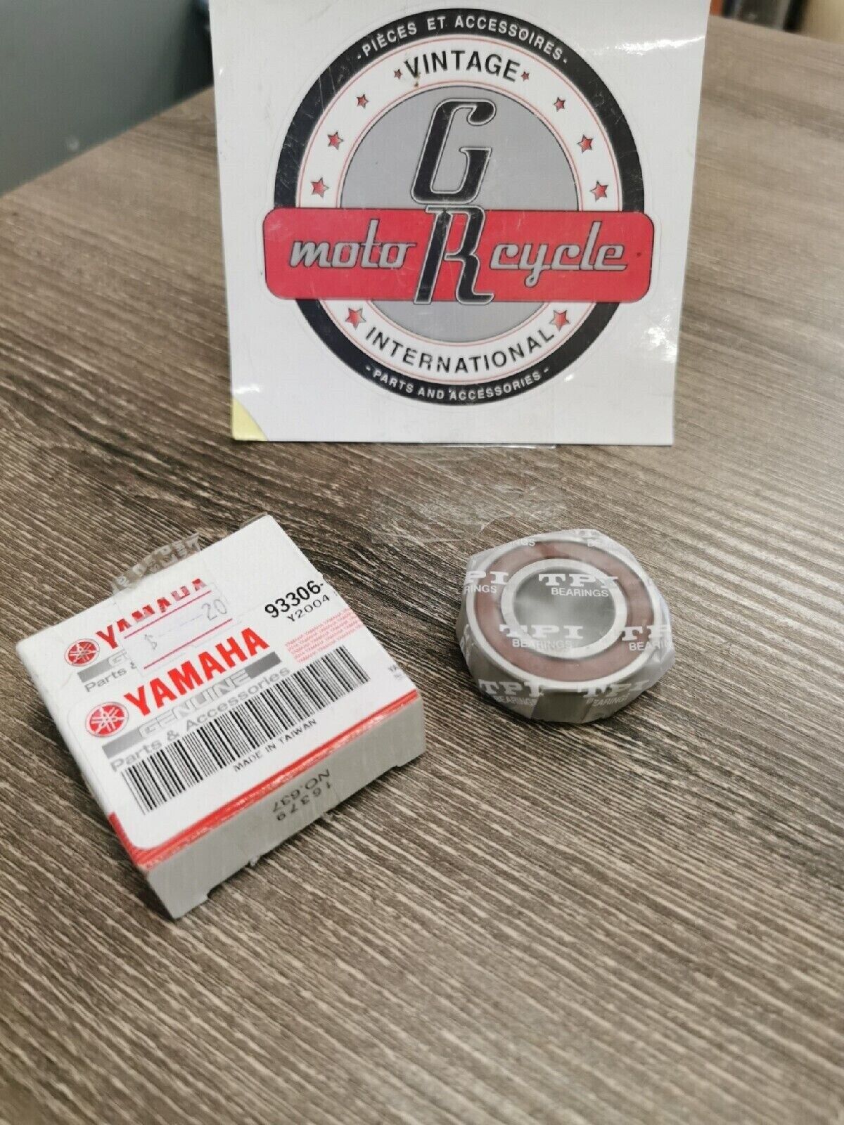 NOS YAMAHA YW50 XF50   2004 - 2017  BEARING  93306-004X7-00 Y53