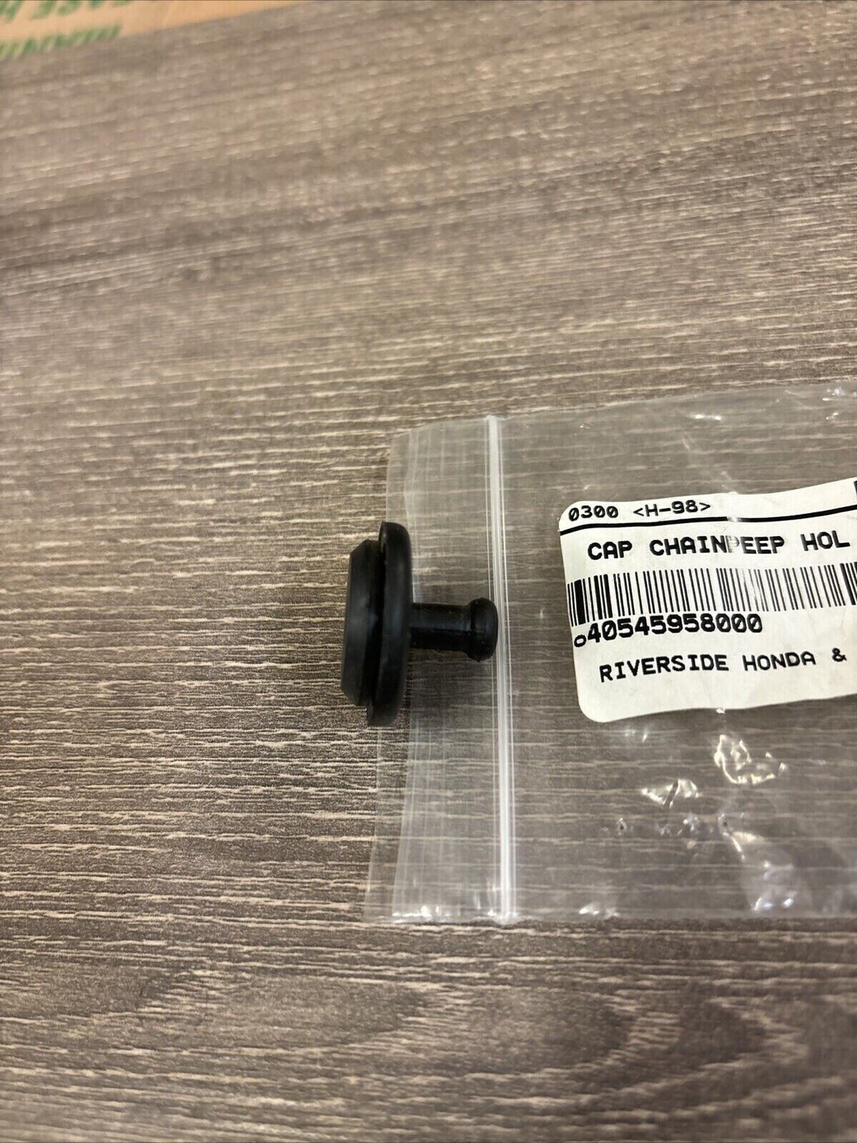 NOS Honda ATC110 ATC125M ATC200 ATC70 TRX125 CHAIN CAP 40545-958-000 H127