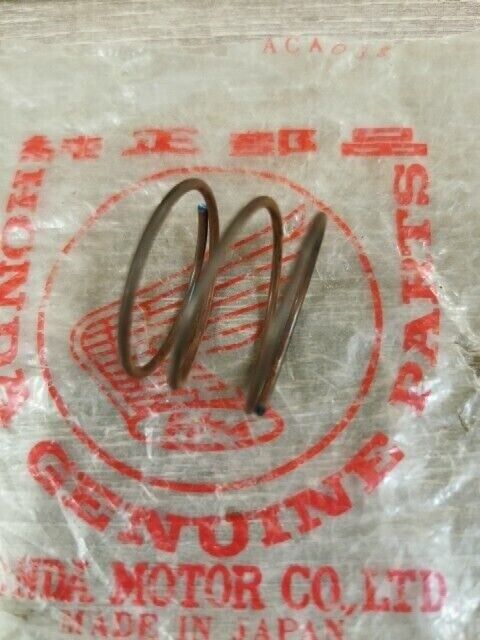 NEW NOS HONDA CR125R 1981 - 1985  SPRING RATCHET 28242-KA3-710 H81