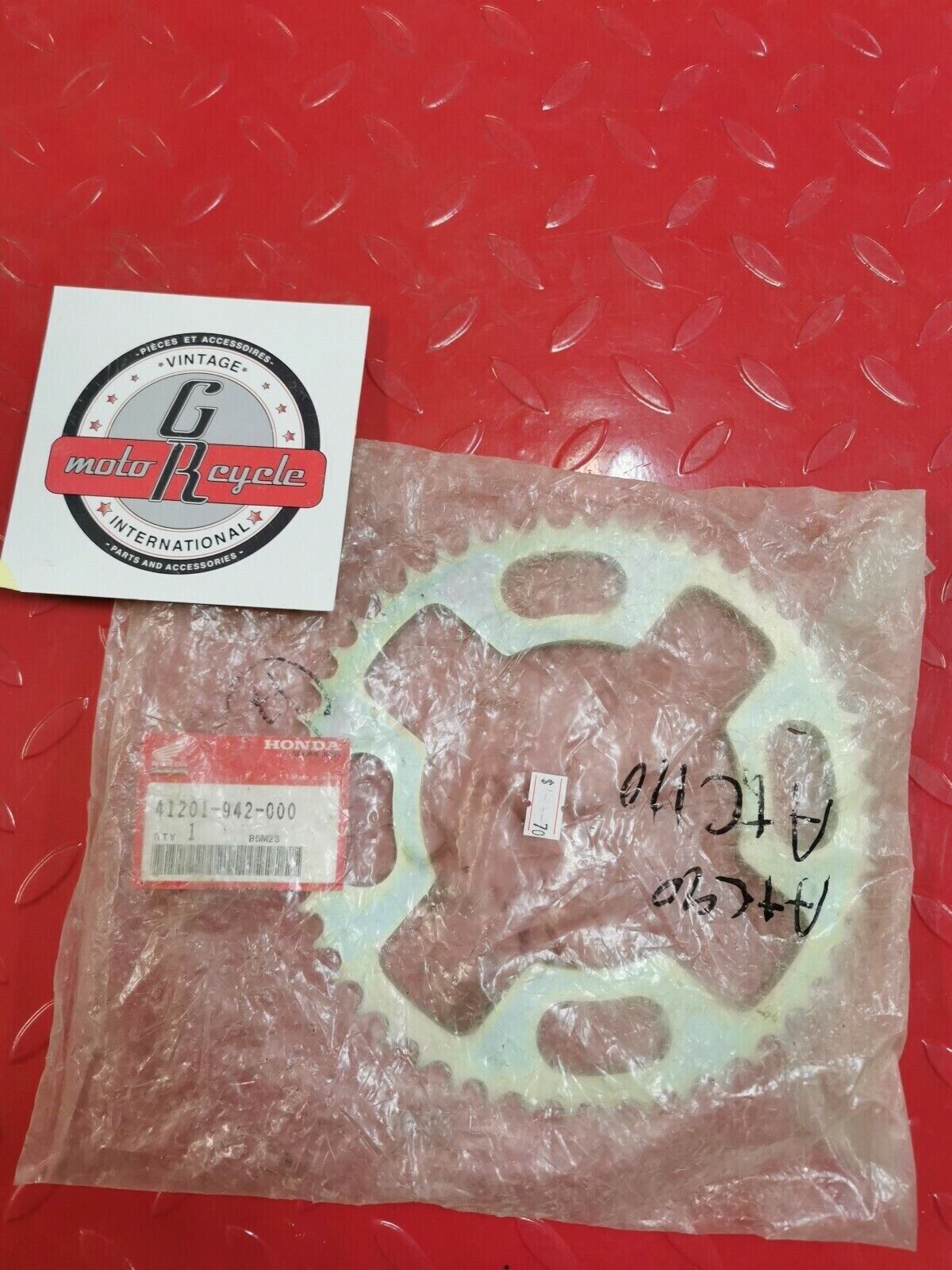 NOS Honda 1976 - 1983 ATC90 ATC110 FINAL DRIVEN (49T) SPROCKET 41201-942-000 H9