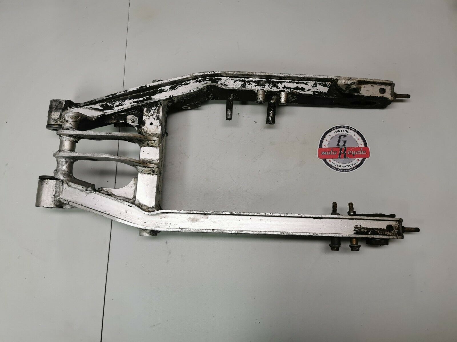 Suzuki PE175 1982 rear swinging arm swingarm 1983