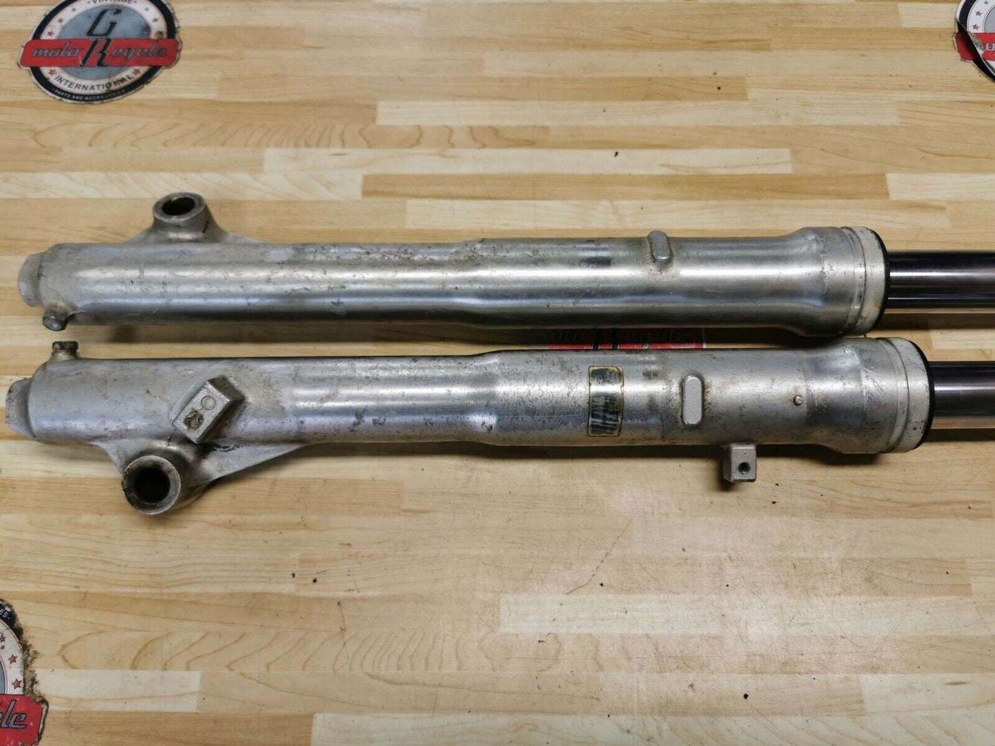 Honda XL200R 1984 front fork shock absorber XL 200R 1983 51400-KG1-003
