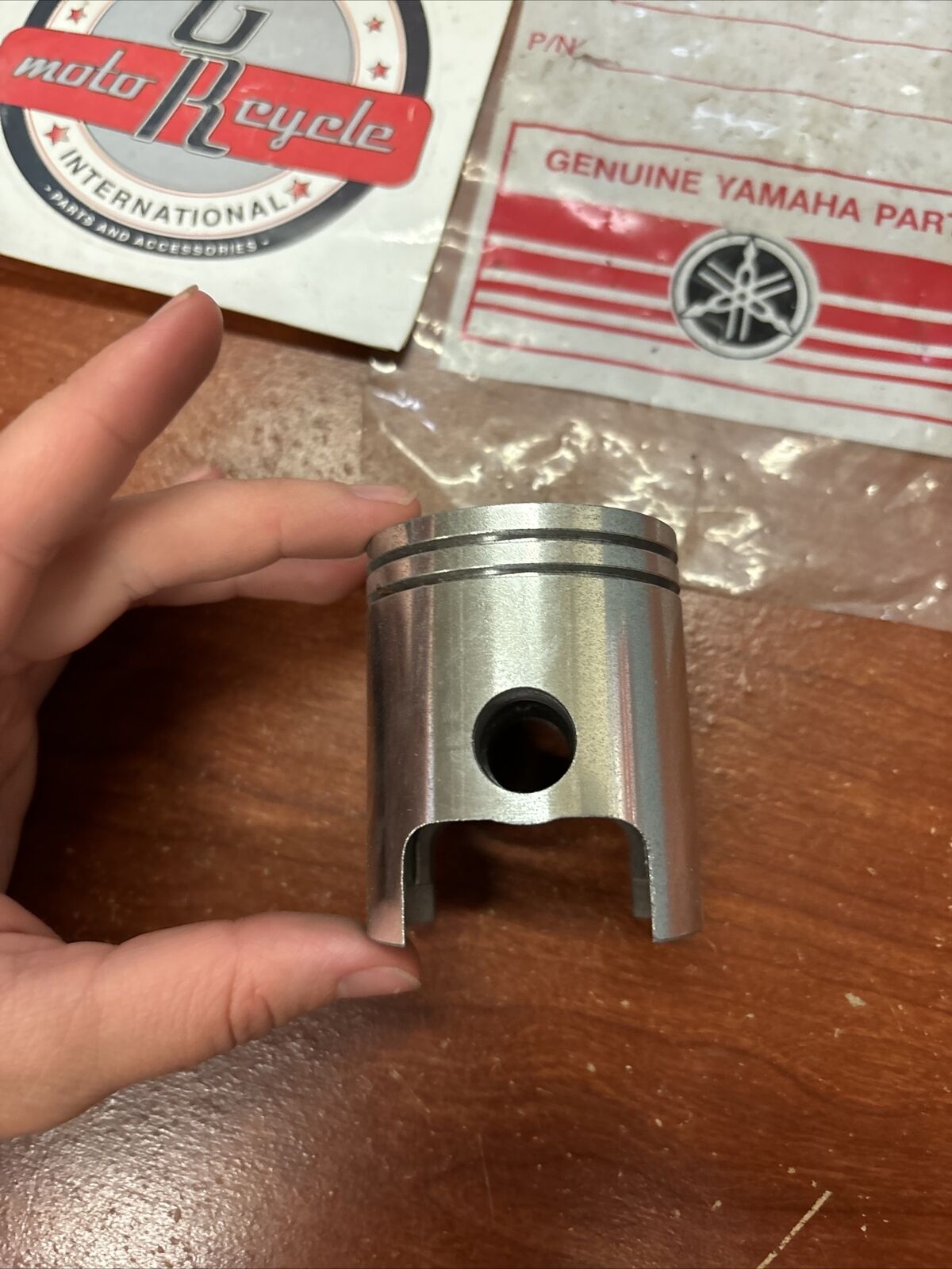 NOS Yamaha 1969 1970 HT1 PISTON O/S 0.50 276-11636-00-00 Y176