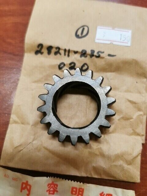 NOS Honda CA175K CB175K CB200 CD175 CL175 KICK STARTER PINION 28211-235-020 H99