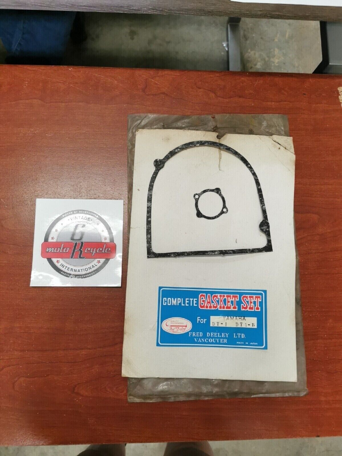 NOS Yamaha DT1 DT1B INCOMPLETE GASKET KIT SET Y74