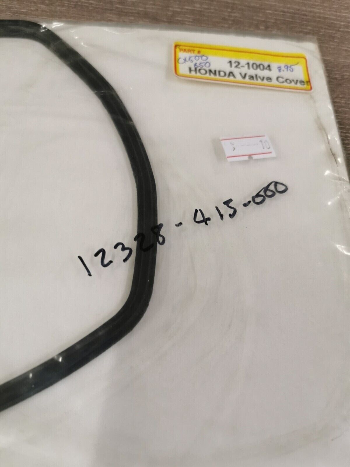 NOS Honda CX500 CX650 1978 - 1983 HEAD COVER GASKET 12328-415-000   12-1004 J28