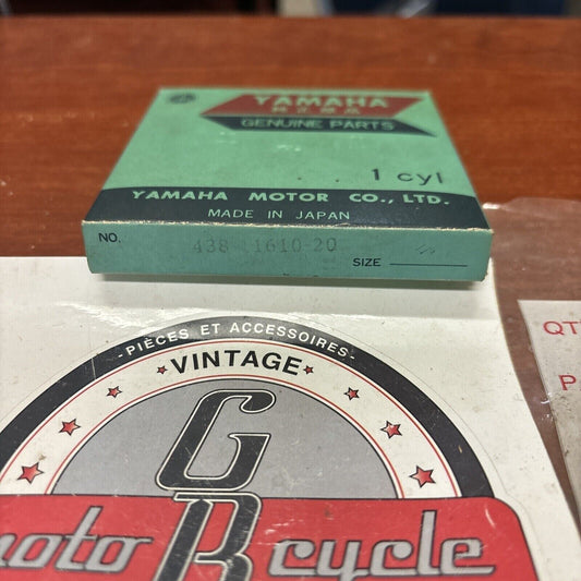 NOS Yamaha DT250 PISTON RING O/S 0.50 MISSING 1 PIECE 438-11610-20-00 Y174